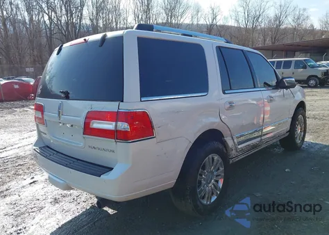 2011 Lincoln Navigator from USA, damaged, VIN 5LMJJ2J58BEJ02250